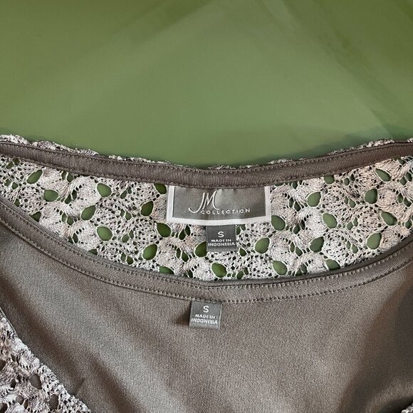 JM Collection Gray & White Blouse/Tank Lace Shirt size Small - Picture 5 of 5